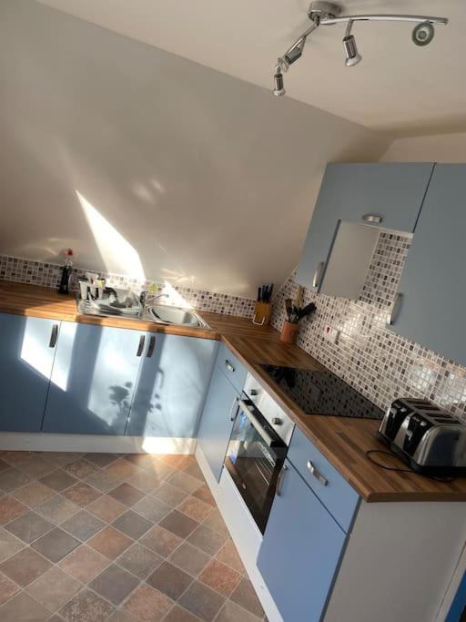 3 Bedroom Lodge With Hot Tub On Lovely Quiet Holiday Park In Cornwall Gunnislake Экстерьер фото