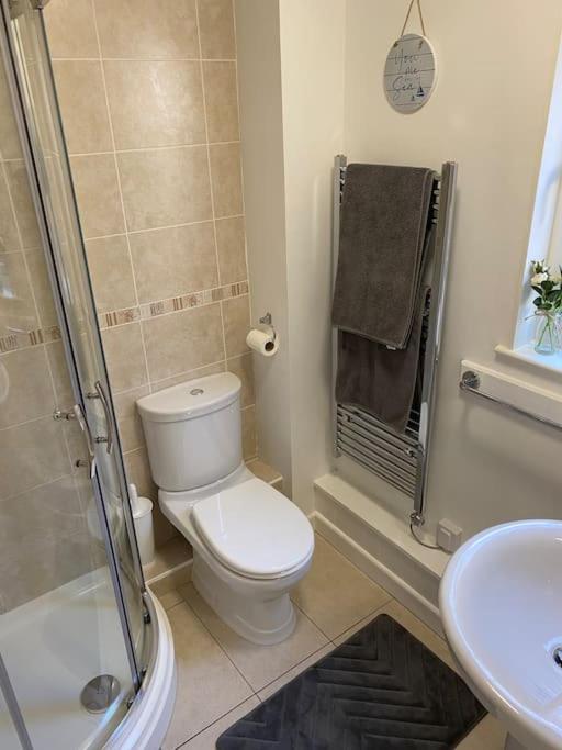 3 Bedroom Lodge With Hot Tub On Lovely Quiet Holiday Park In Cornwall Gunnislake Экстерьер фото